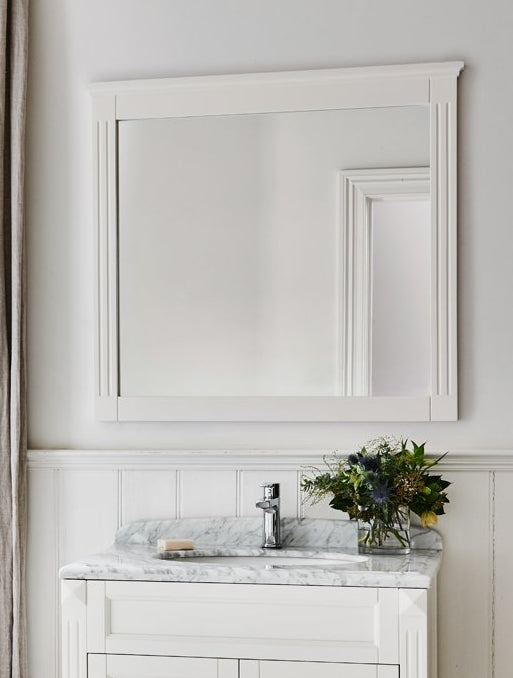 Hamilton Mirror 900 - White